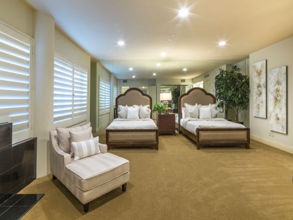 Palm Desert Home 990636