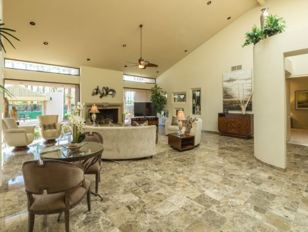 Palm Desert Home 990636