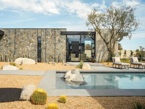 Palm Desert Home 990638