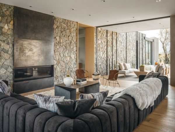 Palm Desert Home 990638