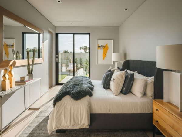Palm Desert Home 990638