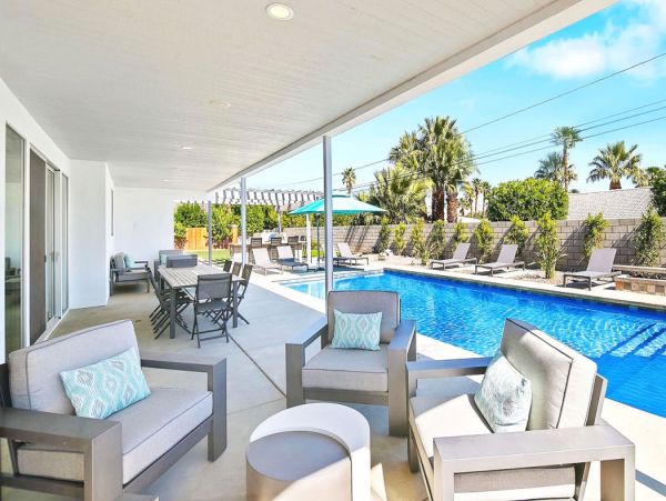 Luxury Palm Springs Residence With Six Bedrooms