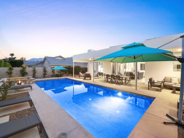Luxury Palm Springs Residence With Six Bedrooms