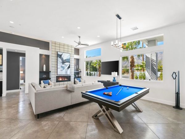 Luxury Palm Springs Residence With Six Bedrooms