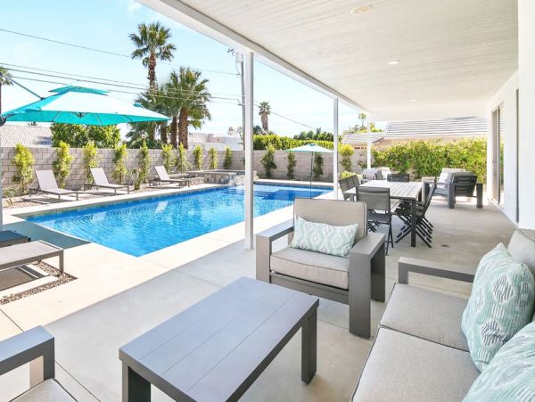 Luxury Palm Springs Residence With Six Bedrooms