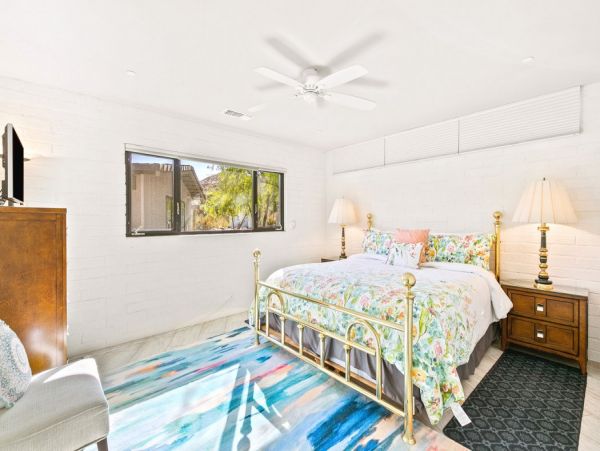Modern Four Bedroom Home in Palm Springs Sleeps 8