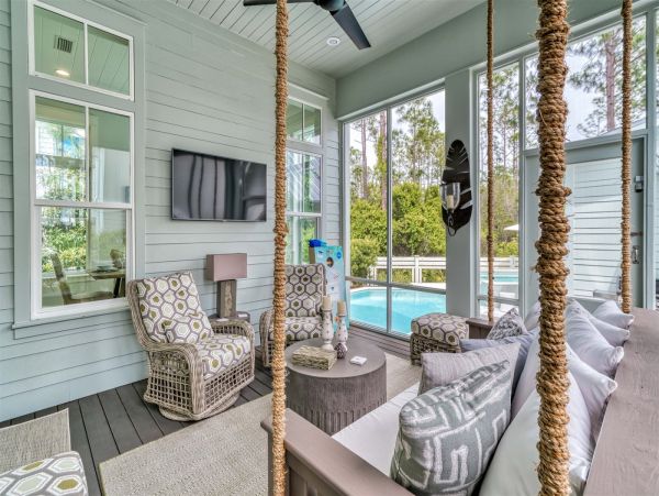 Santa Rosa Beach Five Bedroom Rental Home with Pool & Spa