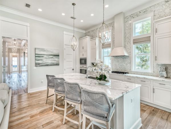 Santa Rosa Beach Five Bedroom Rental Home with Pool & Spa