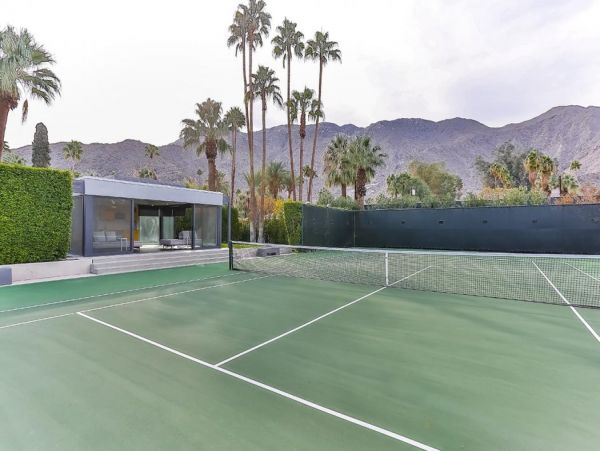 Palm Springs Home 990642