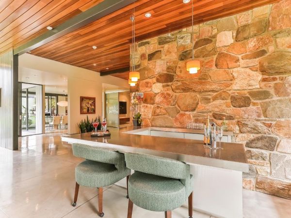 Palm Springs Home 990642