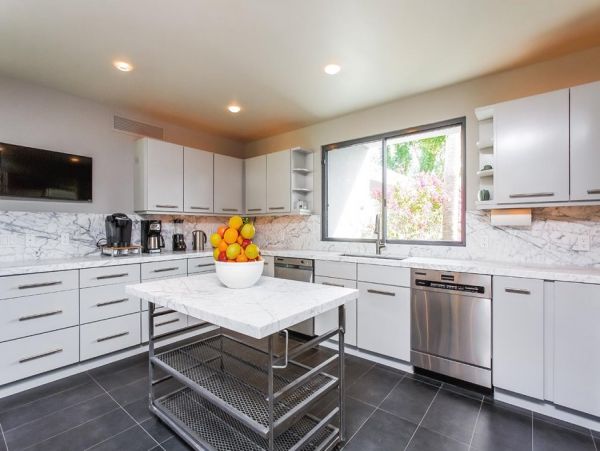 Palm Springs Home 990642