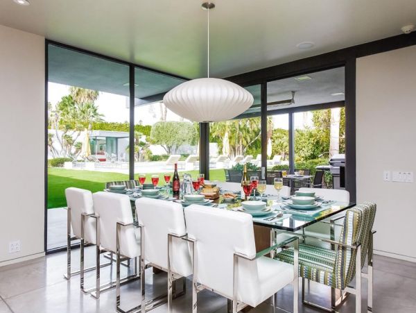 Palm Springs Home 990642