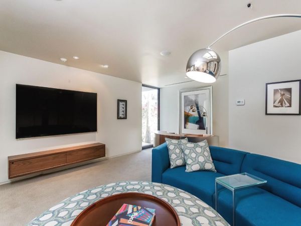 Palm Springs Home 990642
