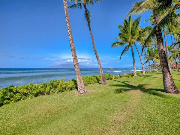 On Beach Lahaina Vacation Home Three Bedroom