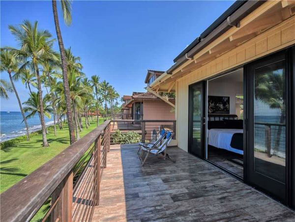 On Beach Lahaina Vacation Home Three Bedroom