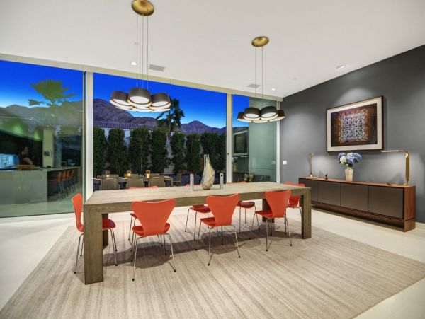 Palm Springs Home 990645