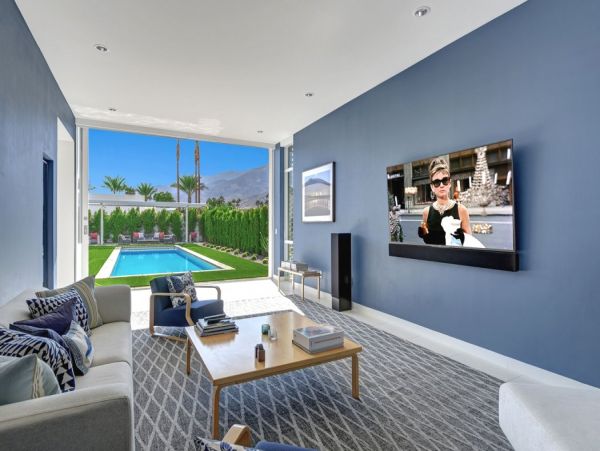 Palm Springs Home 990645