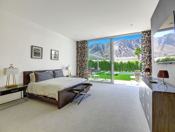 Palm Springs Home 990645
