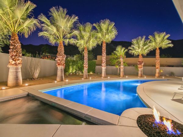 Palm Springs Home 990646