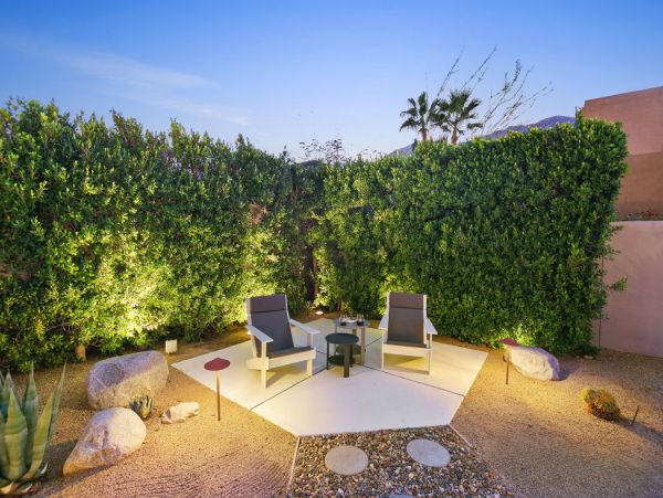 Palm Springs Home 990646