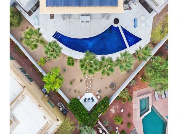 Palm Springs Home 990646