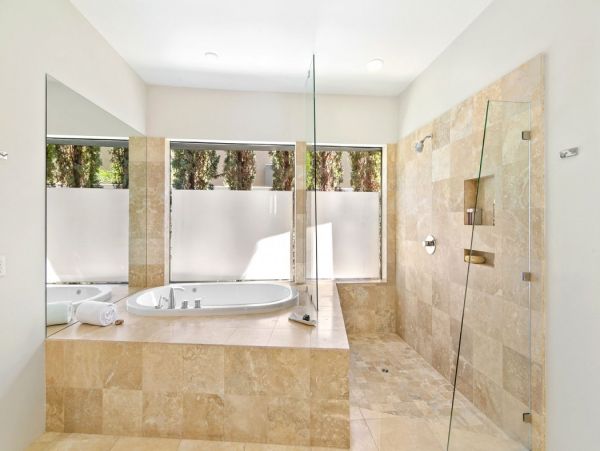 Palm Springs Home 990646