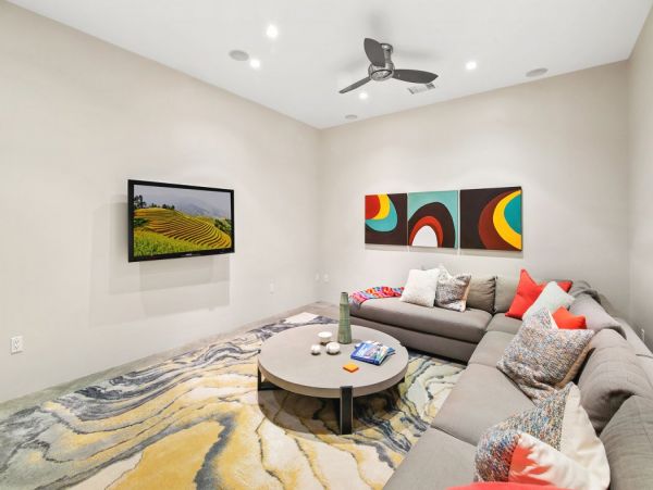 Palm Springs Home 990646