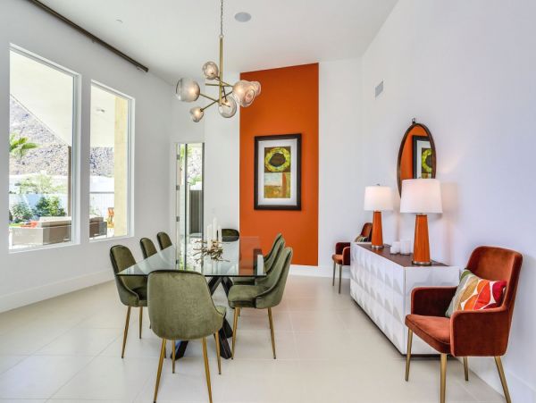 Palm Springs Home 990647