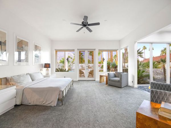 Palm Springs Home 990648