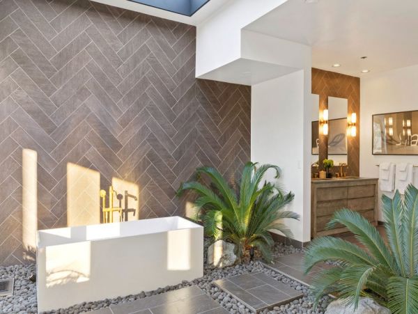 Palm Springs Home 990648