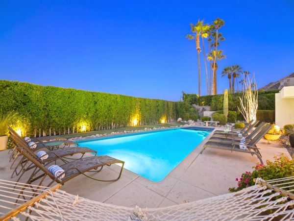 Palm Springs Home 990650
