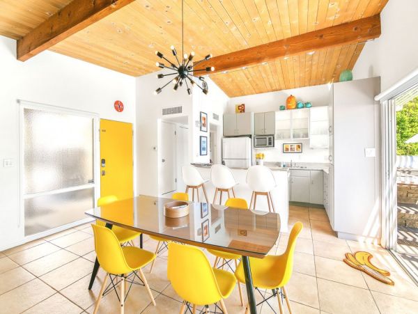 Palm Springs Three Bedroom Stylish Home With Pool and Hot Tub