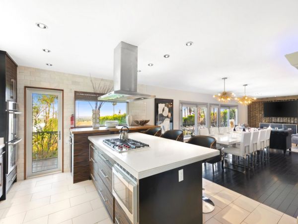 Palm Springs Home 990652