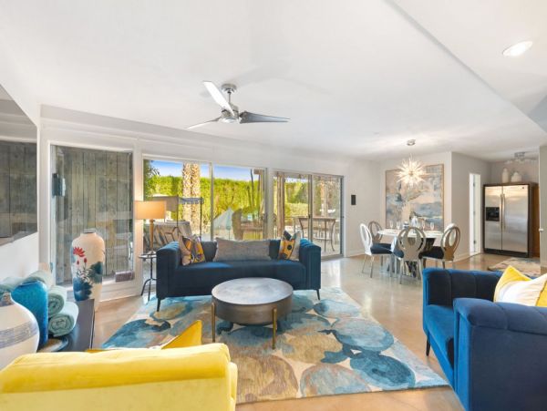 Palm Springs Home 990652