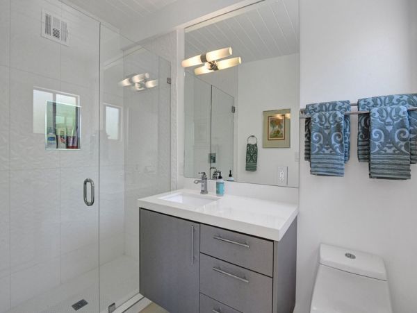 Palm Springs Home 990653