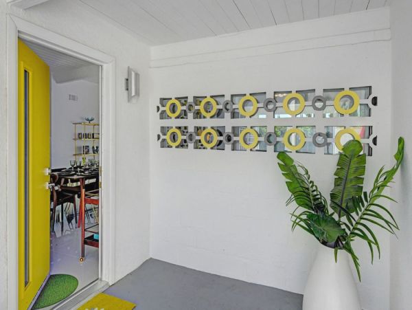 Palm Springs Home 990653