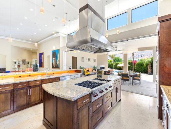 Palm Springs Home 990654