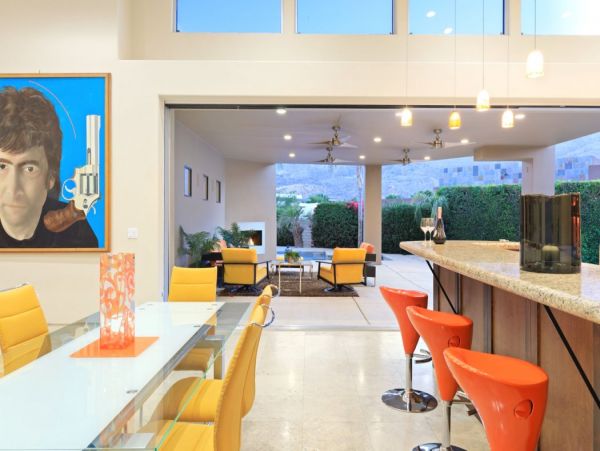 Palm Springs Home 990654