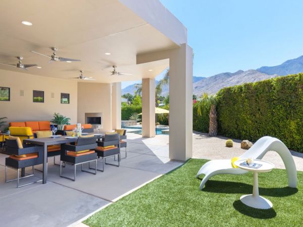 Palm Springs Home 990654