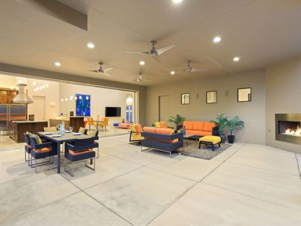 Palm Springs Home 990654