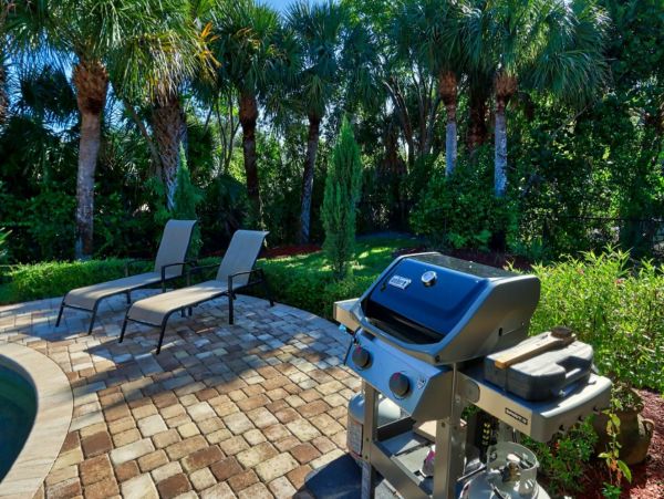 Charming Vacation Home Rental on Sanibel with Pool 6 Guests