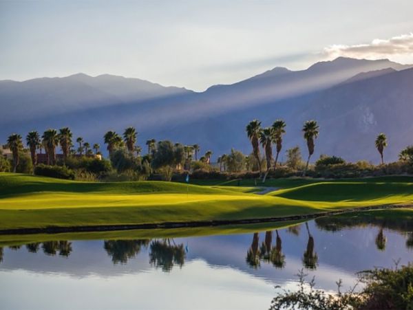 Palm Springs Home 990656