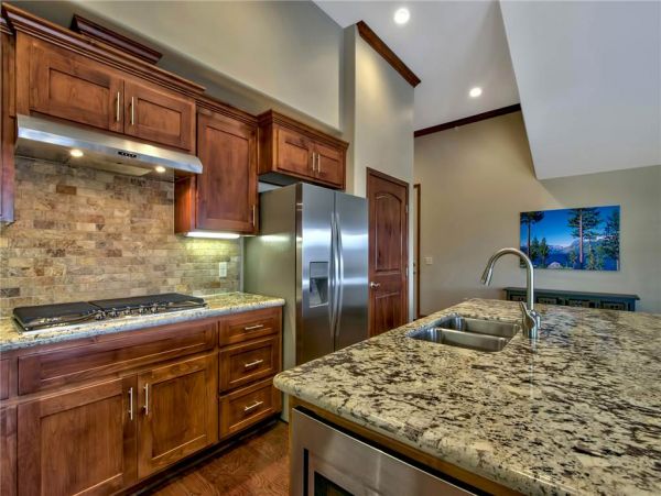 Lake Tahoe South Shore Home 990695