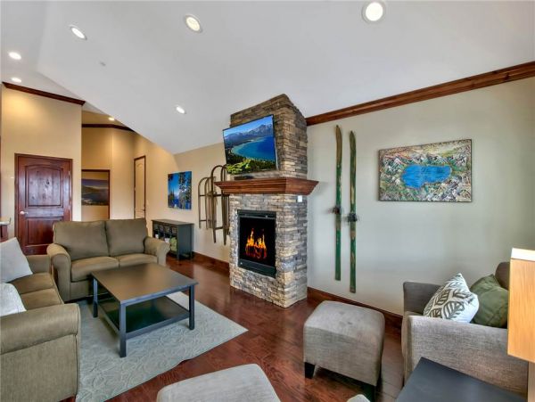 Lake Tahoe South Shore Home 990695