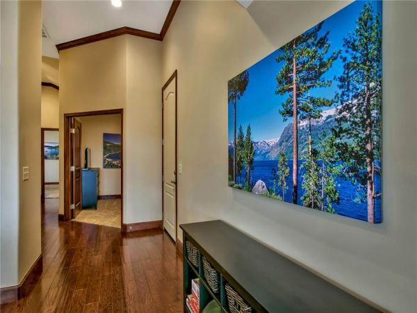 Lake Tahoe South Shore Home 990695