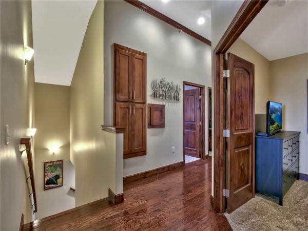 Lake Tahoe South Shore Home 990695