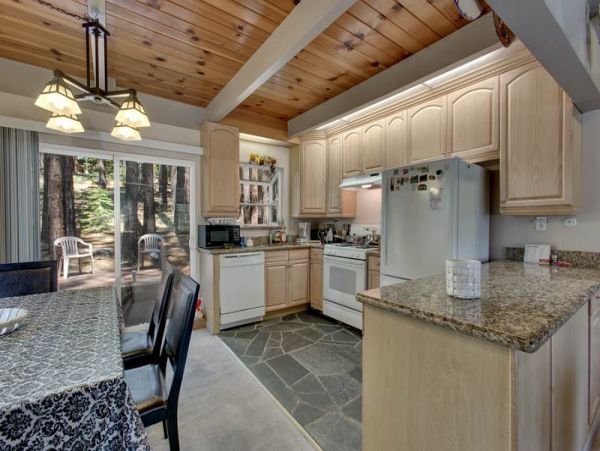 Lake Tahoe South Shore Home 990697