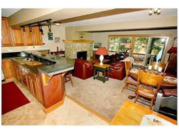 Lake Tahoe South Shore Home 990699