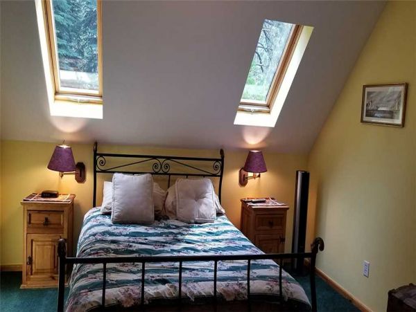 Lake Tahoe South Shore Home 990701