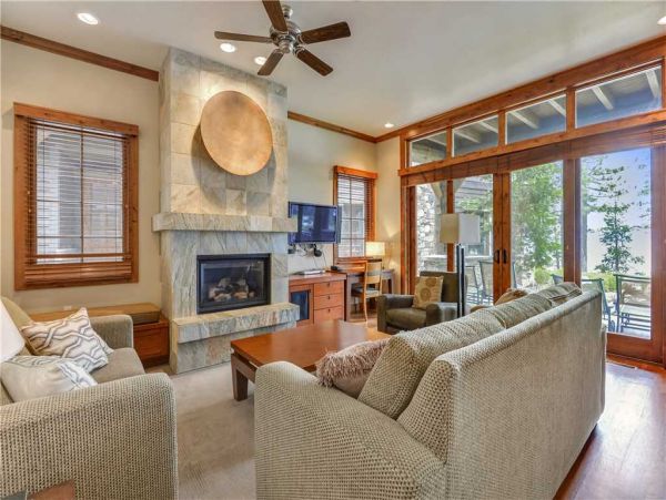 Lake Tahoe South Shore Home 990702